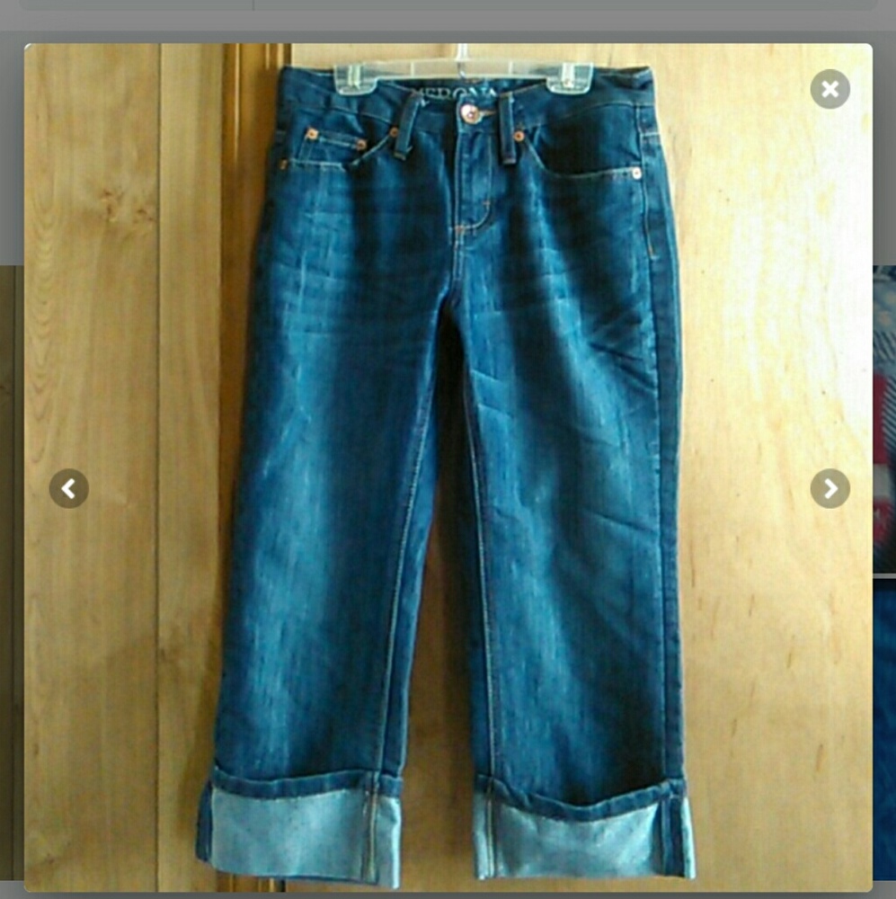 Merona Cuffed Capri Jeans